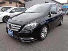 メルセデス・ベンツ Bクラス B180 ブルーエフィシェンシー 純正ナビ　フルセグ　バックカメラ