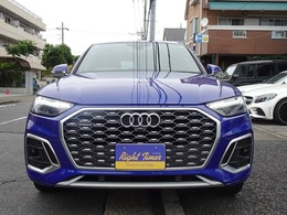 アウディ Q5スポーツバック 40 TDI クワトロ Sライン ディーゼルターボ 4WD 