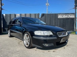 ボルボ V70 R 4WD 