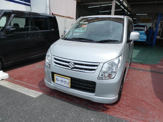 平成22年式スズキワゴンR FXリミテッドII　車検9年7月　走行43091km　スマートキー　プッシュスタート　ウィンカー付き電動格納ドアミラー　ナビ　Bカメラ　ABS　社外アルミ