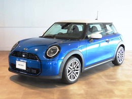 ミニ ミニ クーパーC 3ドア DCT 禁煙車　クラッシックトリム　純正ナビ