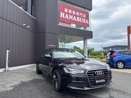 アウディ A6 2.8 FSI クワトロ 4WD 
