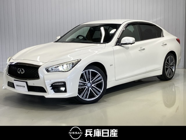 平成28年式 スカイライン 200GT-t タイプSP 60thリミテッド 入庫しました！分りやすい画像を複数掲載しておりますので、ご覧ください♪