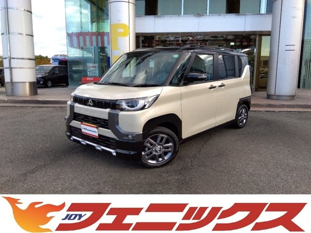 届出済未使用車！4WD！2トーンルーフ！e‐Assist！ハンズフリー両側パワースライドドア！デジタルルームミラー！マルチアラウンドモニター！ハーフレザーシート！シートヒーター！ステアリングヒーター！