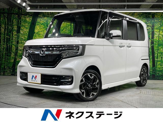 両側電動ドア　バックカメラ　衝突被害軽減システム　レーダークルーズ