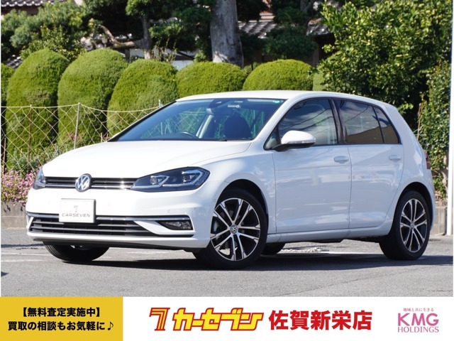 新しく入庫いたしました。当社自慢のお車です。横にこの車のセールスポイントを、写真と説明でアピールしてあります！まずはご覧になってください。いろんなところをチェックできますよ。