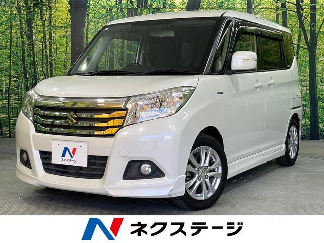禁煙車　両側電動ドア　純正SDナビ　後席モニター　バックカメラ