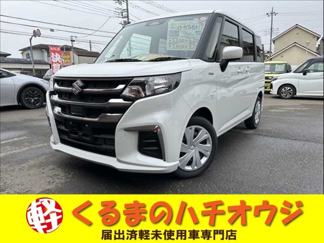 くるまのハチオウジでは登録済未使用車、軽自動車を専門として、数多くの在庫を揃えてお客さま方をお出迎え致します。お客様と長くお付き合い頂けますようスタッフ一同ご来店お待ちしております！