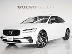 リチャージ アルティメット T8 AWD プラグイン ハイブリッド 4WD