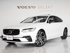 リチャージ アルティメット T8 AWD プラグイン ハイブリッド 4WD