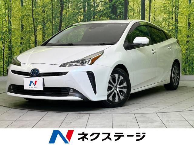 純正9型ナビ　トヨタセーフティセンス　サンルーフ　電動パワーシート　禁煙