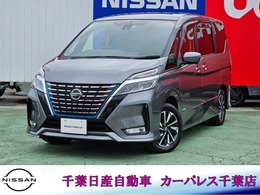 日産 セレナ 1.2 e-POWER ハイウェイスター V 後席モニタ-