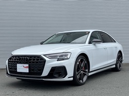 アウディ S8 4.0 4WD 試乗車　Audiデザインセレクション　ダイナ