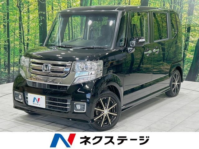 両側電動ドア　SDナビ　バックカメラ　禁煙車　ハーフレザーシート