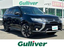 三菱 アウトランダーPHEV 2.0 G ナビパッケージ 4WD プラグインハイブリッド/純正SDナビゲーシ