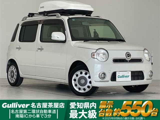 SDナビ　バックカメラ　ETC　ルーフレール　ルーフボックス　純正フロアマット　アイドリングストップ　スマートキー　キーレス　電動格納ミラー　Bluetooth接続　フルセグTV　パワーウィンドウ