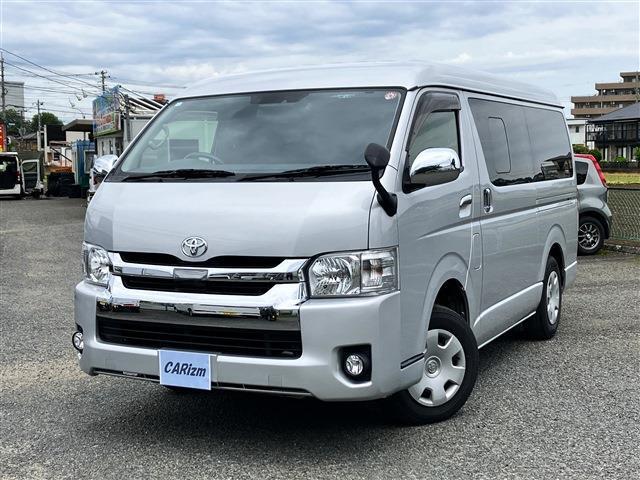 こちらの車両はレジアスエース（ハイエースと同じ）になります。カーイズムの在庫車両をご覧いただきありがとうございます！当店は『親切・丁寧』がモットーです！是非最後まで写真をご覧くださいませ！！
