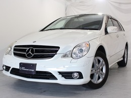 メルセデス・ベンツ Rクラス R350 4マチック 4WD 黒革シート/3列7人乗り/パノラマサンルーフ