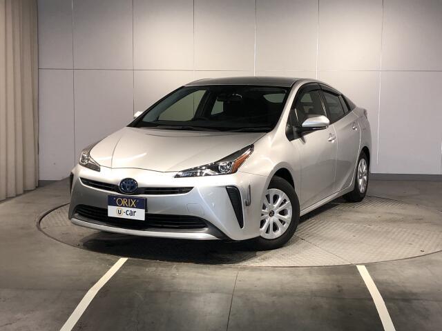 オリックス認定中古車は厳選した上質な車輌のみをお届け致します。全車にプロの職人による徹底した内外装の清掃、磨き上げ、コーティング処理、抗菌消臭加工を実施しております。