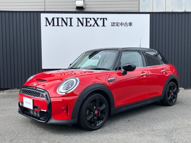 ミニ ミニ クーパー 3ドア カムデン エディション DCT 2024年