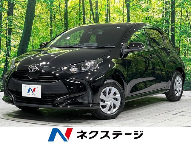 4WD　禁煙車　純正ナビ　バックカメラ　衝突軽減　レーダークルーズ