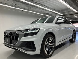 アウディ Q8 55 TFSI クワトロ Sライン 4WD 1オナ　Bang＆Olufsen Sline・コンフォPKG