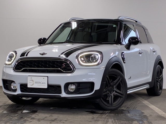 【正規ディーラー系販売店】当社は13種類の正規輸入車ディーラーを運複数店舗保有する輸入総合正規ディーラーです。安心して輸入車を乗っていただけるようお手伝いする自信がございます。