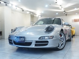 ポルシェ 911 カレラS ディーラー車　左ハンドル　6速マニュアル
