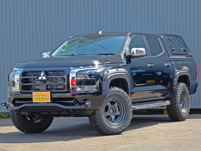 三菱 トライトン 2.4 GLS ディーゼルターボ 4WD 2025年 40キロ 三菱 トライトン 2.4 GLS ディーゼルターボ 4WD 2025年 40キロ