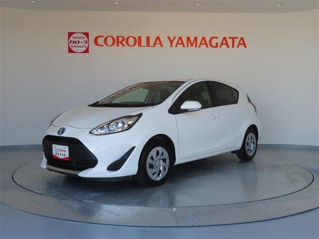 トヨタのコンパクトハイブリッド車 アクア！ 燃費が良くて経済的です！！