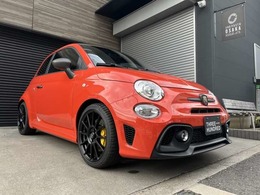 アバルト 695C competiziine 5MT beatsオーディオ 