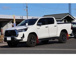 トヨタ ハイラックス 2.4 Z ディーゼルターボ 4WD ワンオーナー　ナビ　車検整備付