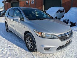 ホンダ ストリーム 1.8 X 4WD 