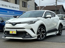 トヨタ C-HR ハイブリッド 1.8 G 9インチナビ　シーケンシャルウィンカー