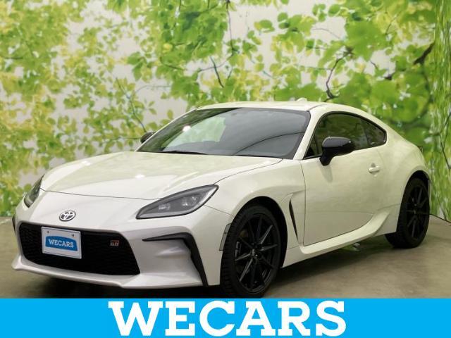 WECARS（ウィーカーズ）は全国250店舗展開！お客様が安心してカーライフをお楽しみいただけるよう社員一同心を込めてサポートいたします。