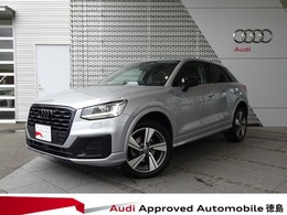 アウディ Q2 30 TFSI スポーツ 認定中古車　記念車　修復歴無　ブラックス