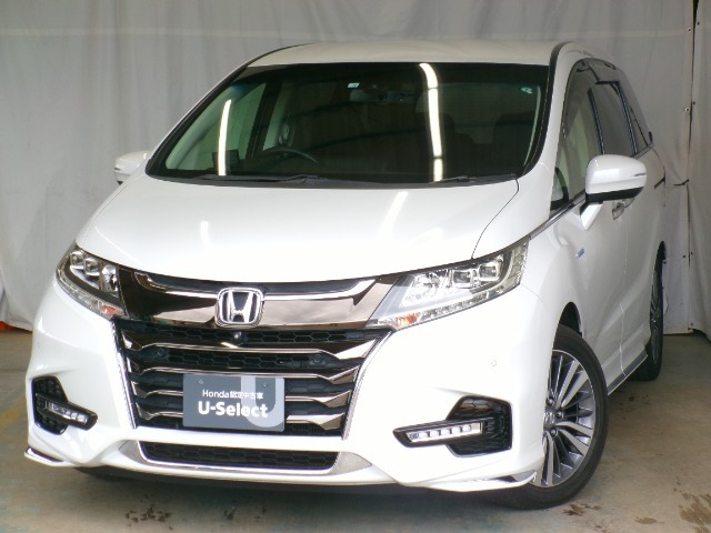 この度は、当店のお車をご覧頂きありがとうございます。ホンダカーズ長岡Uセレクト長岡です。お客様のご来店・お問い合わせを、心よりお待ちしております！