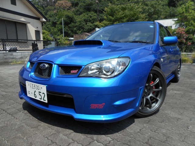 現車確認は事前に連絡お願いします。3周年記念新品9インチディスプレイオーディオ、前後ドラレコ、バックカメラ、ETCサービスでお付けします。