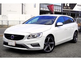 ボルボ V60 D4 Rデザイン ディーゼルターボ 2年保証付/170項目 黒革 ナビTV 衝突軽減