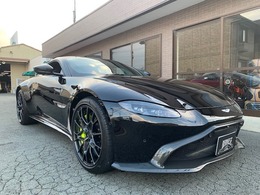 アストンマーティン ヴァンテージ AMR ヒーロー エディション アストンマーティン・レーシング 200台限定
