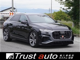 アウディ Q8 55 TFSI クワトロ デビューパッケージ Sライン 4WD コンフォートアシスタンスPKG・MMIナビ