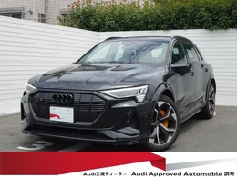 アウディ e-tron S 4WD 認定中古車　ブラックスタイル　サンルーフ