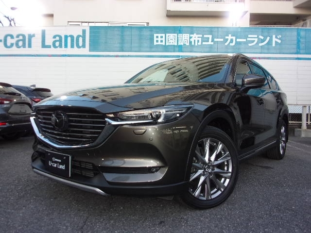 CX-8が入荷いたしました！豊かな表情や力強い生命力をクルマに与え、見る人の心を揺さぶる マツダの魂動デザインの志をベースに、CX-8で求めたのは、時を越えて愛される普遍性と品格ある先進性の融合です。