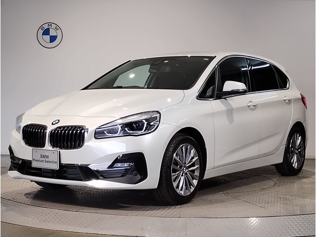 BMW　218d xDriveアクティブツアラーLuxury 4WD　ミネラルホワイト入庫しました！