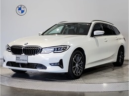 BMW 3シリーズツーリング 320d xドライブ ディーゼルターボ 4WD ブラックレザー　シートヒーター　純正17AW
