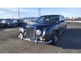 光岡自動車 ガリュー 2.0 スタンダード 2000