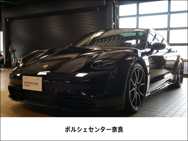 スポーツクロノ　固定式パノラマルーフ