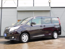 トヨタ ノア 2.0 G 4WD 事故歴無　10インチナビ　1オーナ　寒冷地