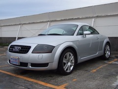 アウディ TT クーペ の中古車 クーペ 1.8T クワトロ 4WD 兵庫県西宮市 158.0万円