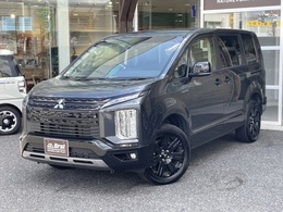 三菱 デリカD：5 2.2 シャモニー 電動サイドステップ非装着車 ディーゼルターボ 4WD 4WD(切替) MTモード付 純正アルミホイール